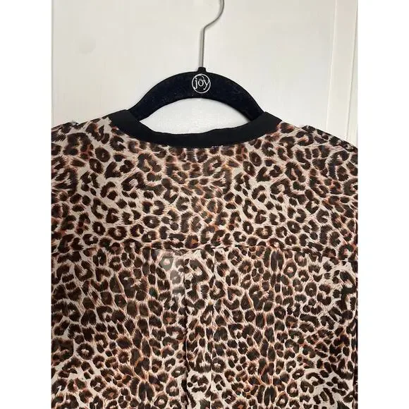 Olive & Oak Sheer Leopard Print Blouse Long Sleeve Button Up Top Relaxed Fit S - Picture 7 of 9